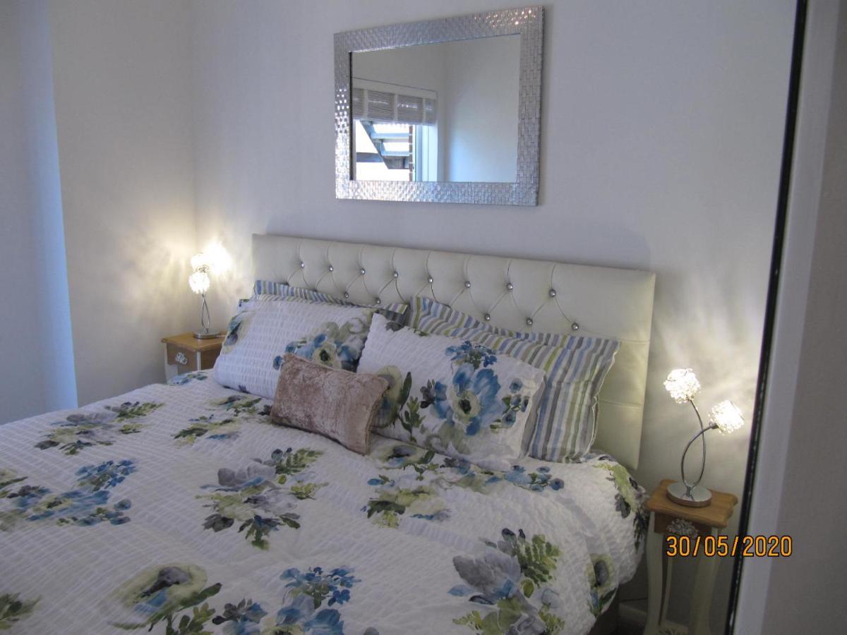 Fort House Apartment Портсмът Екстериор снимка