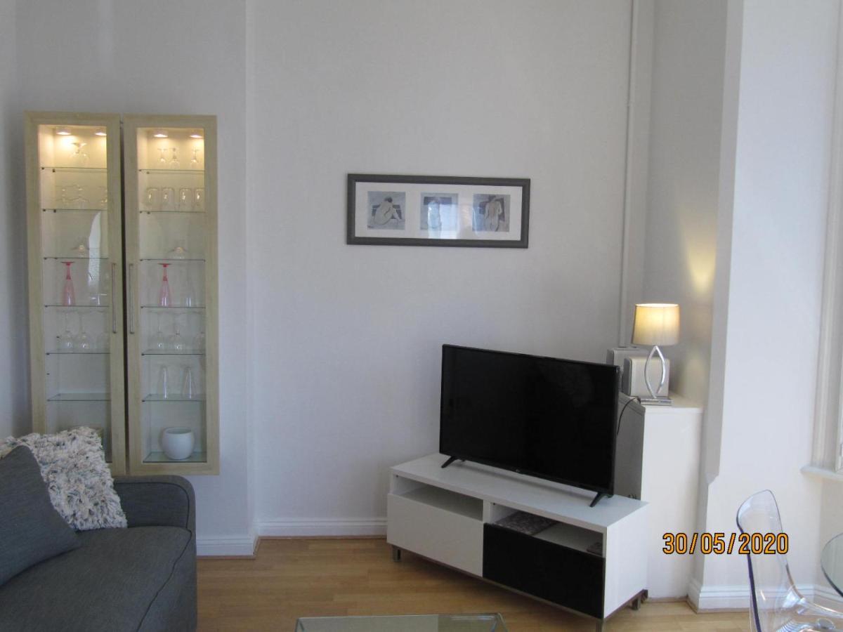 Fort House Apartment Портсмът Екстериор снимка